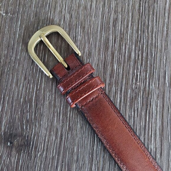 John Henry Brown Oil Tanned Cowhide Belt Size 32 - Picture 3 of 7